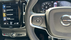 Volvo Xc40 2.0 B4P R DESIGN Pro 5dr Auto Petrol Estate